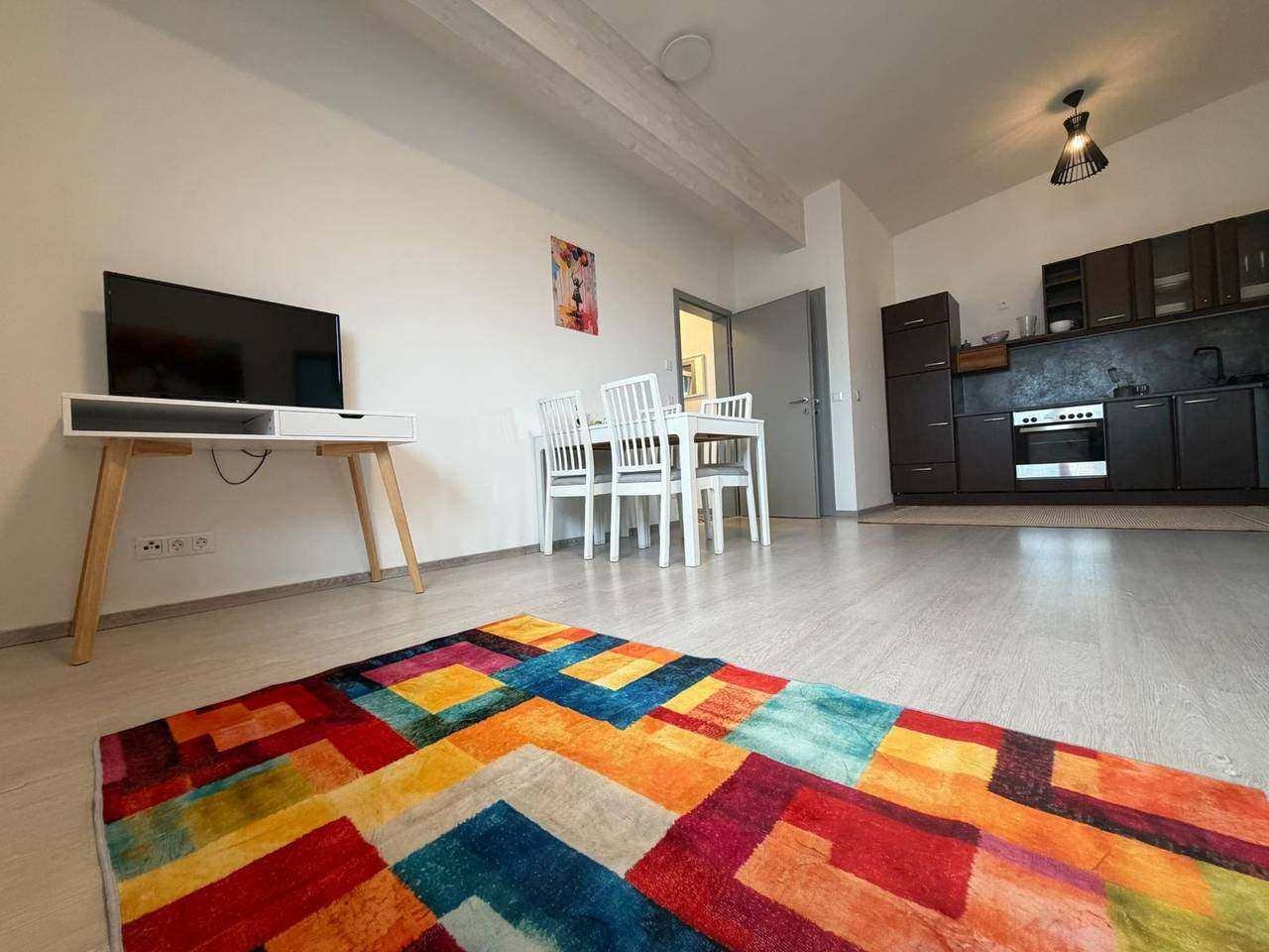 Heller Wohn- und Essbereich mit Küche – Emy-Lou Apartment Luisa-Marie, Maria Saal